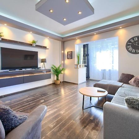 Luxury Apartments Vanessa, Njivice Εξωτερικό φωτογραφία