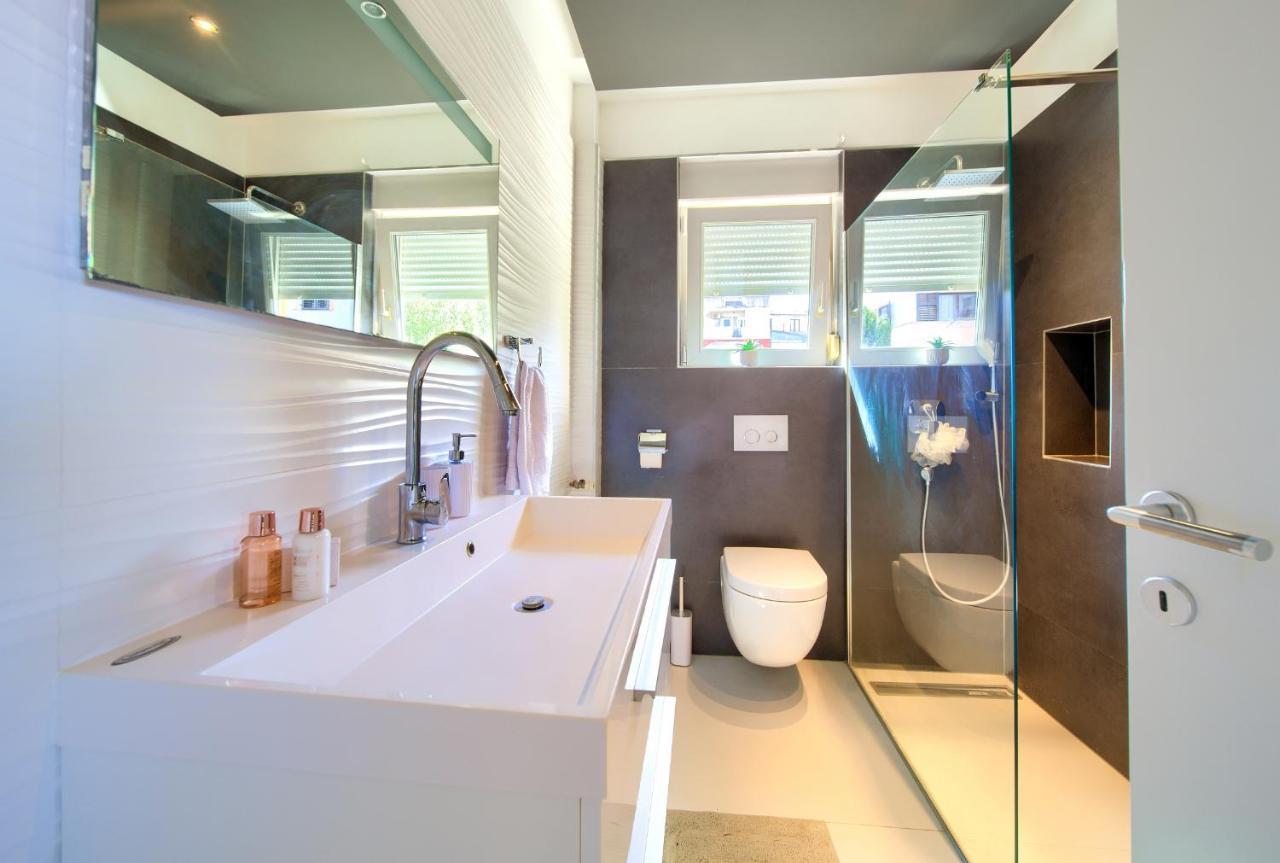 Luxury Apartments Vanessa, Njivice Εξωτερικό φωτογραφία