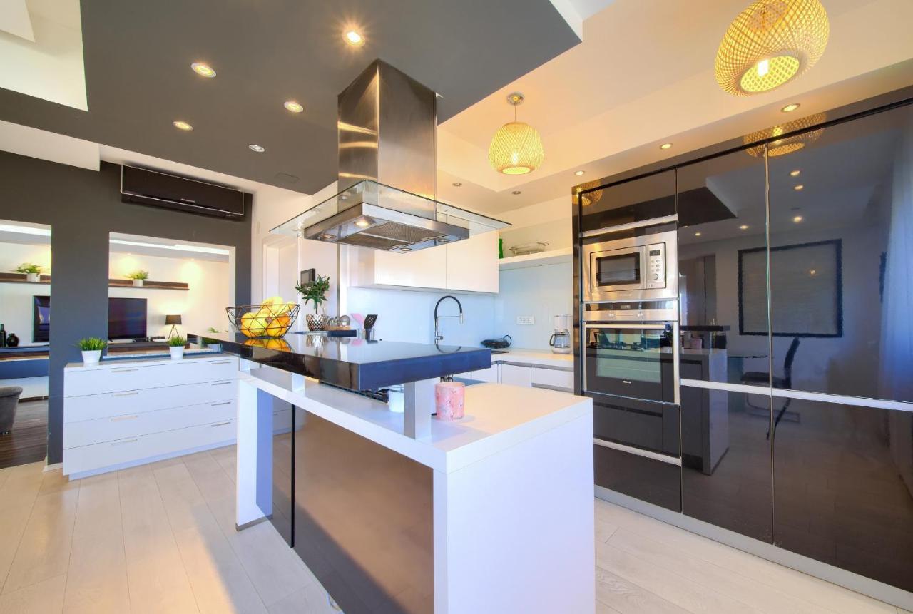 Luxury Apartments Vanessa, Njivice Εξωτερικό φωτογραφία
