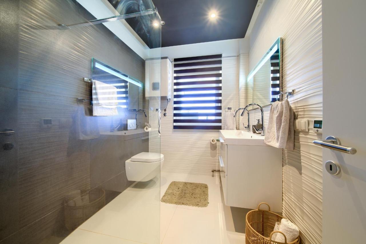 Luxury Apartments Vanessa, Njivice Εξωτερικό φωτογραφία