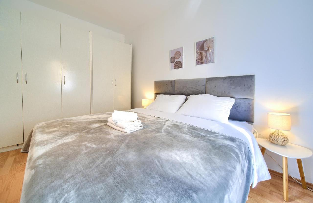 Luxury Apartments Vanessa, Njivice Εξωτερικό φωτογραφία