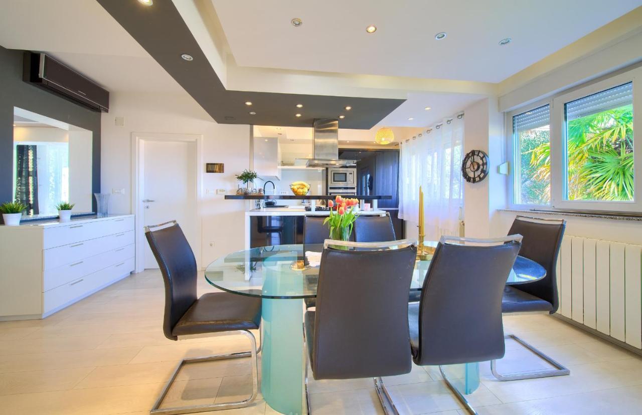Luxury Apartments Vanessa, Njivice Εξωτερικό φωτογραφία