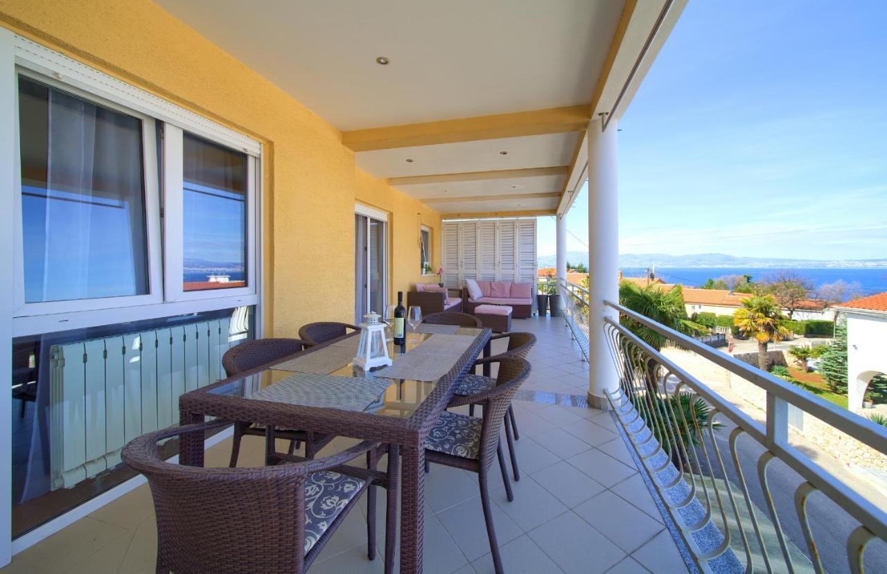 Luxury Apartments Vanessa, Njivice Εξωτερικό φωτογραφία
